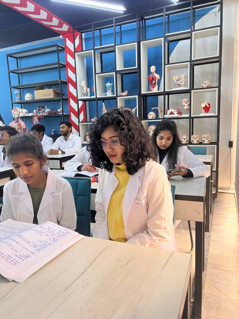 Impuls Medical Institute Student group Study Time